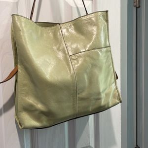 Hobo Park Bag in Seamist.